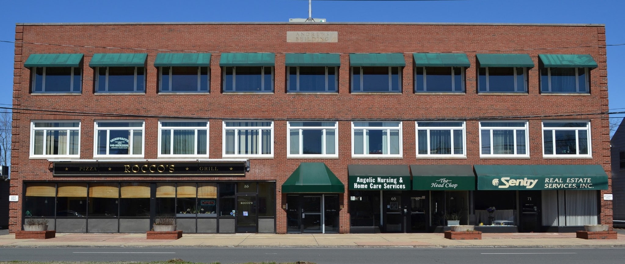 55-71 E Center St, Manchester, CT for lease Primary Photo- Image 1 of 22