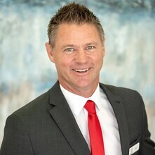 Robert Dolan