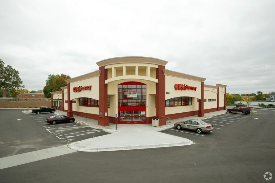 7901 Bass Lake Rd, New Hope, MN for lease - Building Photo - Image 3 of 8