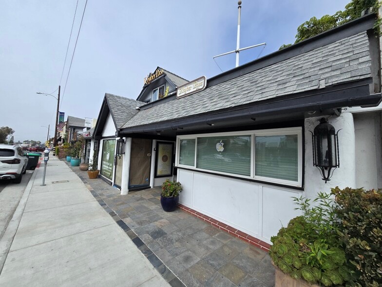 1966-1970 S Coast Hwy, Laguna Beach, CA à louer - Photo du bâtiment - Image 2 de 15