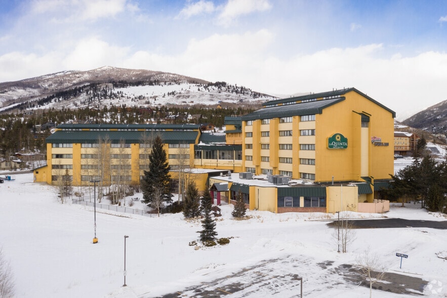 560 Silverthorne Ln, Silverthorne, CO for sale - Building Photo - Image 1 of 44