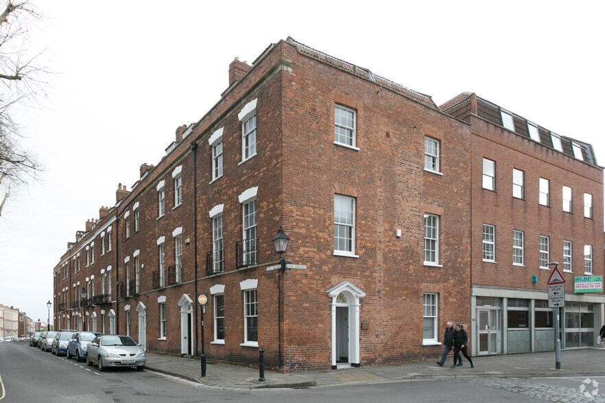 1A King Sq, Bridgwater à louer - Photo du bâtiment - Image 2 de 5