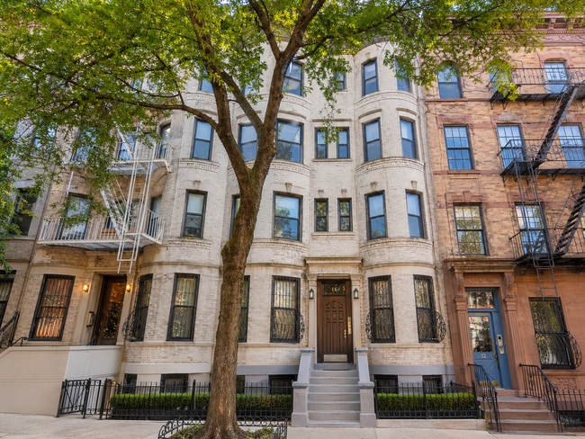 Plus de détails pour 14 Lincoln Pl, Brooklyn, NY - Multi-résidentiel à vendre