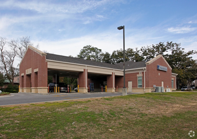 1763 Spring Hill Ave, Mobile, AL for sale - Building Photo - Image 2 of 2