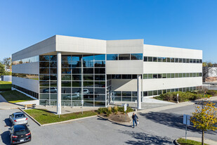 1050 Morrison Dr, Ottawa ON - Services immobiliers commerciaux