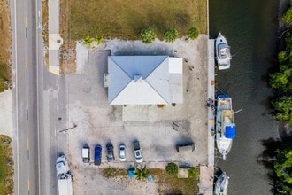 3366 Stringfellow Rd, Saint James City, FL for sale Building Photo- Image 2 of 33