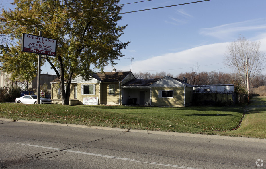 300 S Newburgh Rd, Westland, MI à vendre - Photo principale - Image 1 de 1