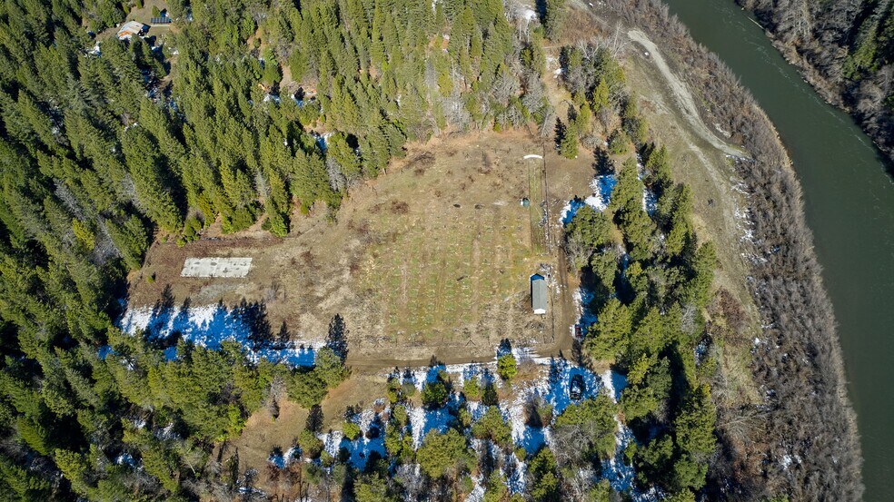 Klamath National Forest, Happy Camp, CA for sale - Building Photo - Image 3 of 5