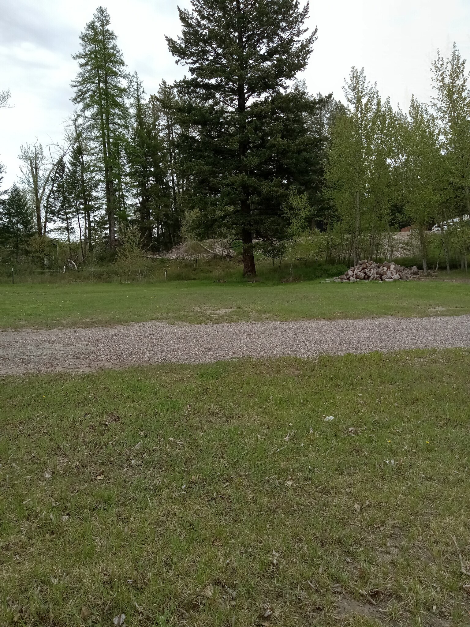 435 US-2 Hwy E, Columbia Falls, MT for lease Building Photo- Image 1 of 5