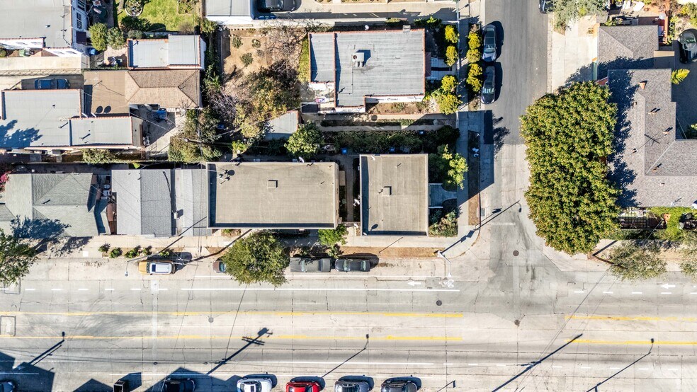 4202 Lexington Ave, Los Angeles, CA à vendre - Photo du bâtiment - Image 2 de 6