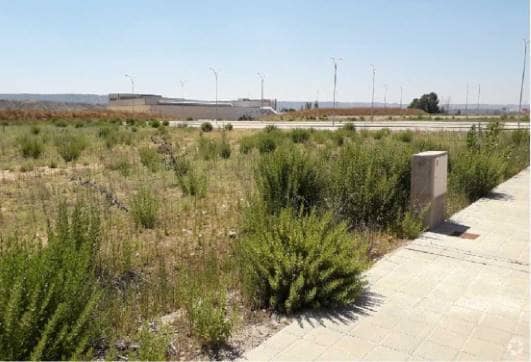 Land in Cabanillas del Campo, Guadalajara for sale Primary Photo- Image 1 of 3