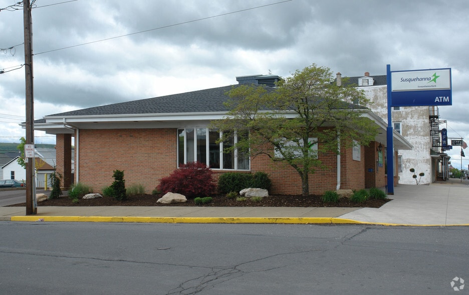 801 Chestnut St, Kulpmont, PA à vendre - Photo principale - Image 1 de 4