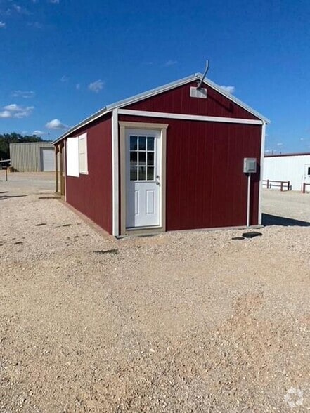 603 US-281 Hwy, Johnson City, TX for lease - Building Photo - Image 2 of 8