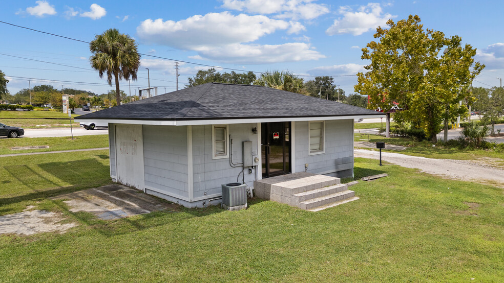 1455 McMullen Booth Rd, Clearwater, FL à louer - Photo du bâtiment - Image 3 de 7