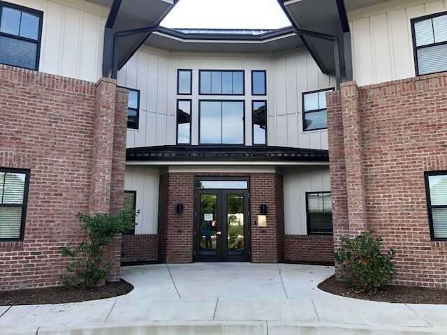 3240 Ferry Landing Rd, Dunkirk, MD à louer - Photo du bâtiment - Image 2 de 22