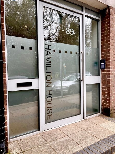 87-93 Bell St, Reigate for lease - Building Photo - Image 2 of 3