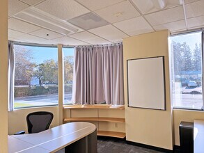 424 Aviation Blvd, Santa Rosa, CA for lease Interior Photo- Image 1 of 7