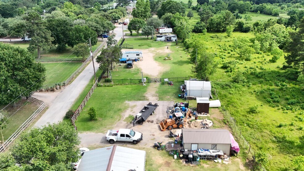 21611 Parker Rd, Tomball, TX à vendre - Photo du bâtiment - Image 3 de 18