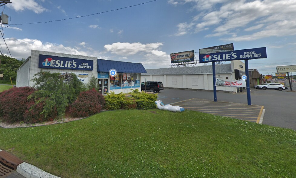 268-270 NJ-18, East Brunswick, NJ à vendre - Photo principale - Image 1 de 6