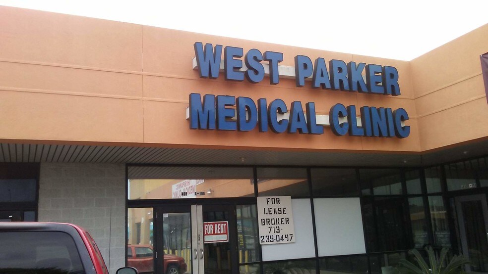 455 W Parker Rd, Houston, TX à louer - Photo du bâtiment - Image 2 de 8