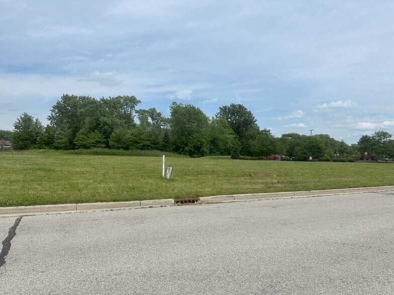 566 Pit Rd, Brownsburg, IN à vendre - Aérien - Image 2 de 4
