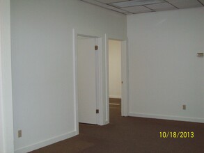 50 S Jones Blvd, Las Vegas, NV for lease Interior Photo- Image 2 of 23