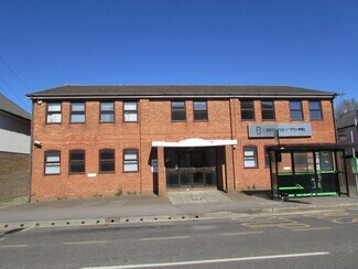 More details for 78-84 High St, Dunstable - Office for Lease