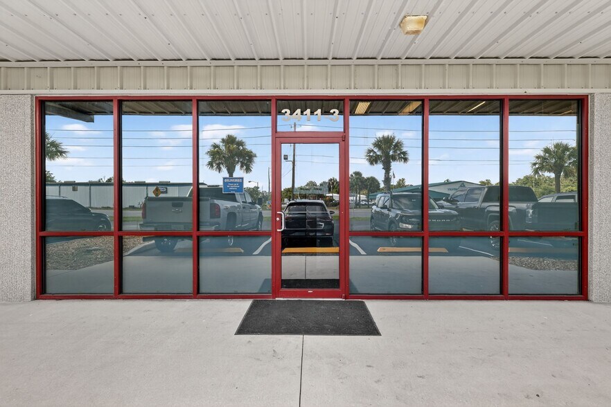 3411 W Main St, Leesburg, FL à louer - Photo du bâtiment - Image 3 de 12