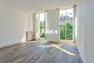 Plus de détails pour Bureau à vendre