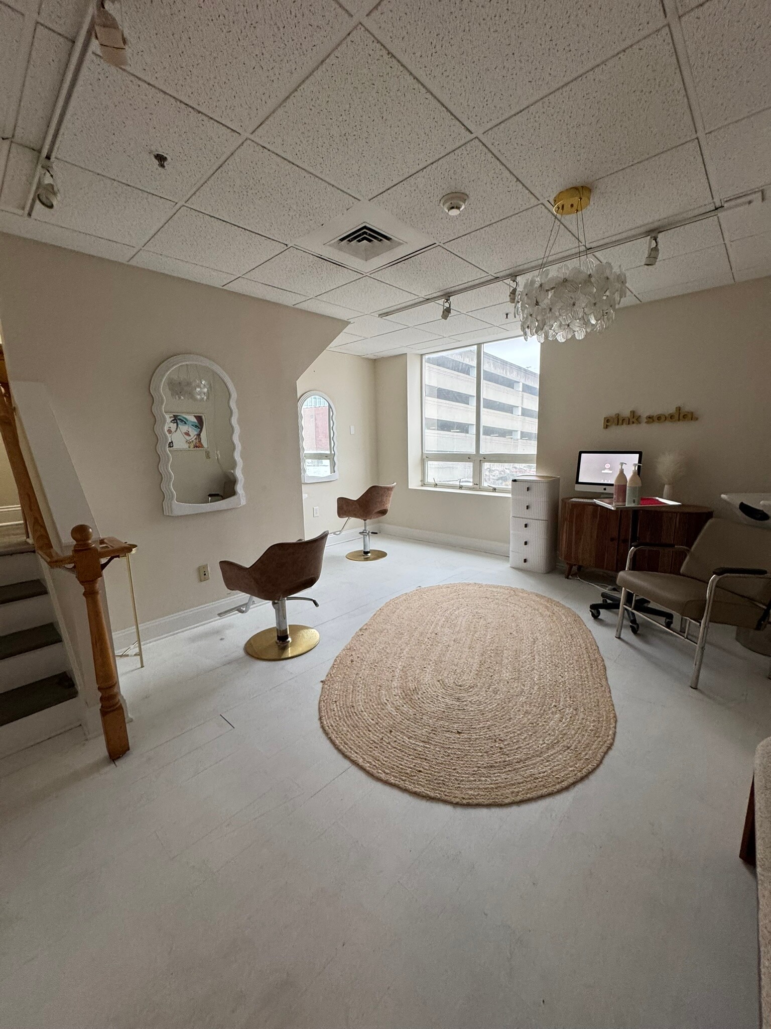 36 Lasalle Rd, West Hartford, CT à louer Photo intérieure- Image 1 de 9