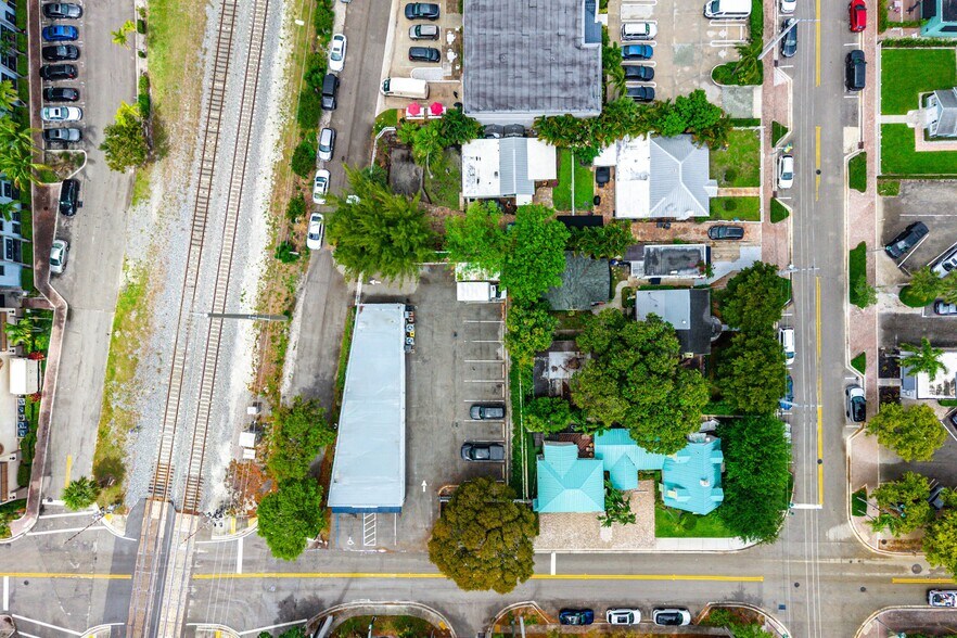301 NE 1st St, Delray Beach, FL à vendre - Photo du bâtiment - Image 3 de 37