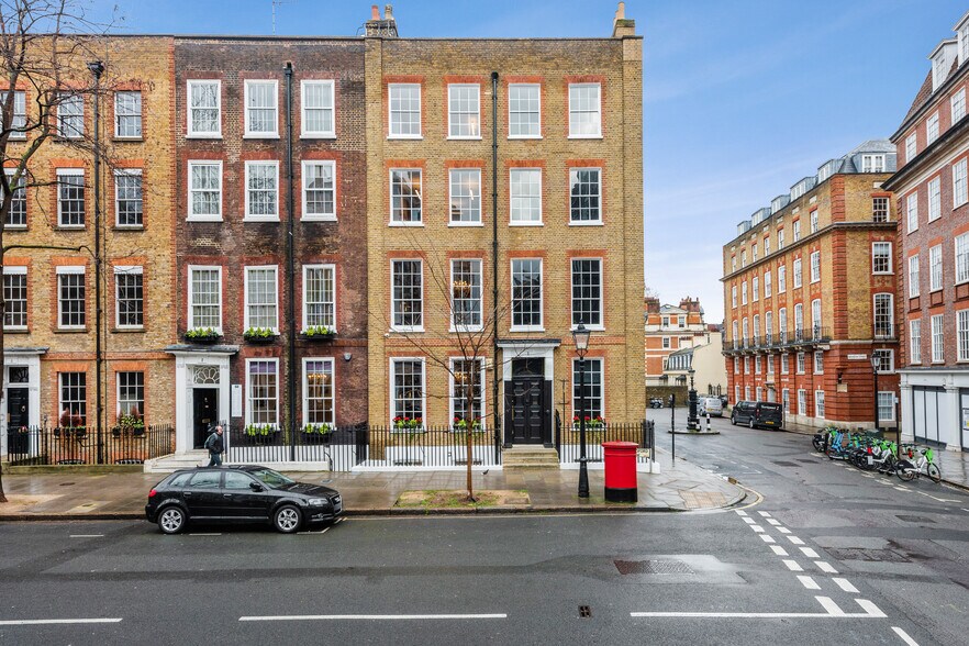 1 Bedford Row, Londres à louer - Photo du bâtiment - Image 2 de 8