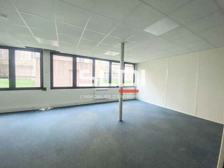 Boulevard Eugène Deruelle, Lyon for lease - Interior Photo - Image 2 of 5