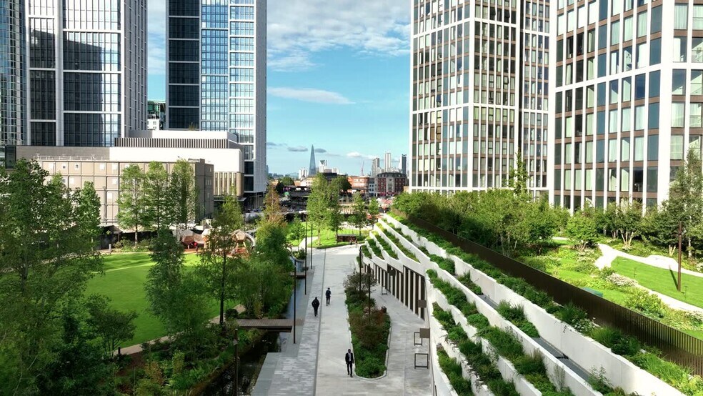 6 Carnation Way, Londres à louer - Vidéo sur l’inscription commerciale - Image 3 de 26