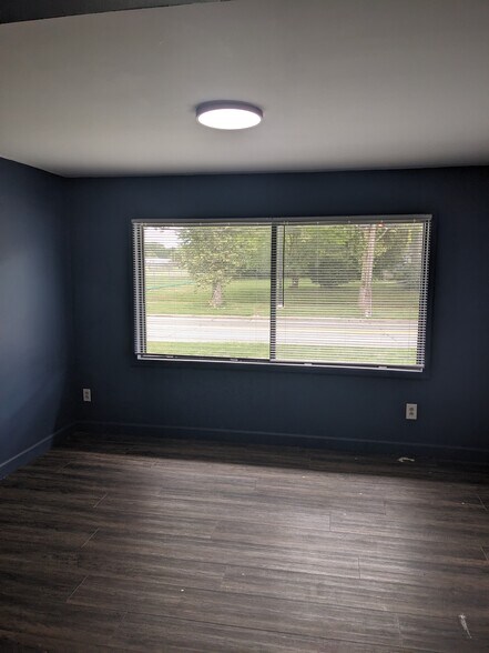 485-487 Front St, Berea, OH à vendre - Photo du bâtiment - Image 3 de 65