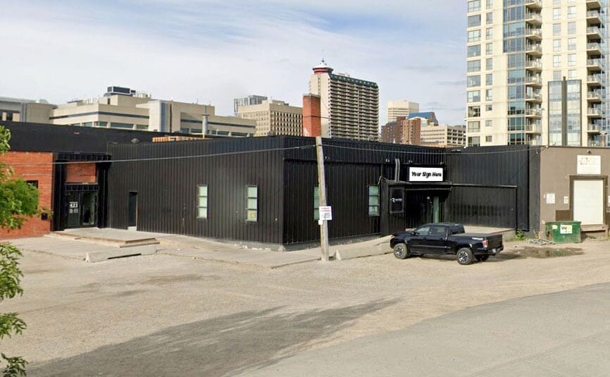 417 Riverfront Av SE, Calgary, AB for lease - Building Photo - Image 3 of 19