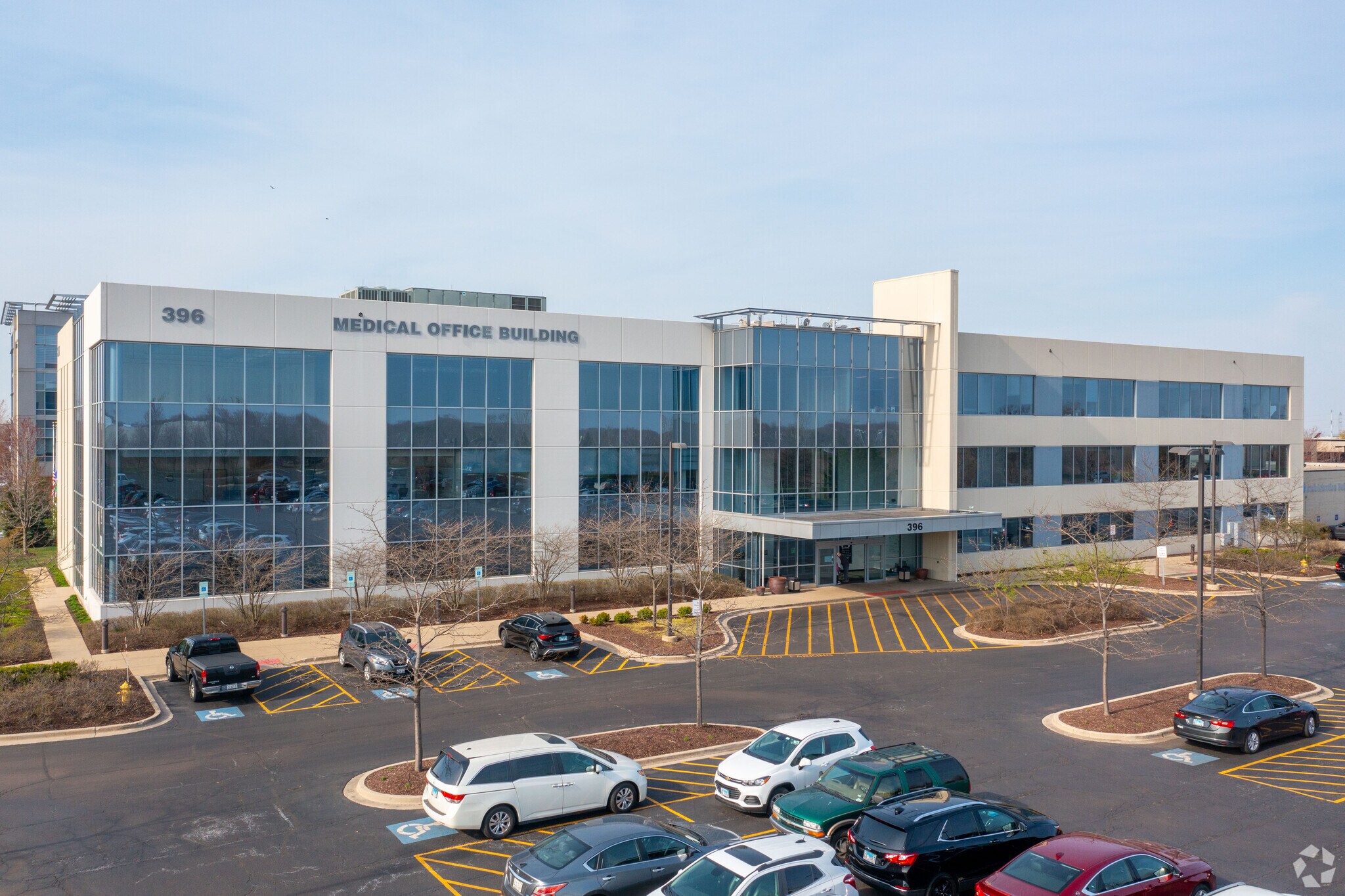 396 Remington Blvd, Bolingbrook, IL à louer Photo du bâtiment- Image 1 de 8
