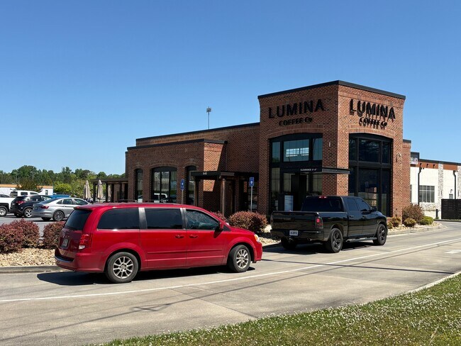 More details for 640 Braves Blvd NE, Rome, GA - Retail for Sale