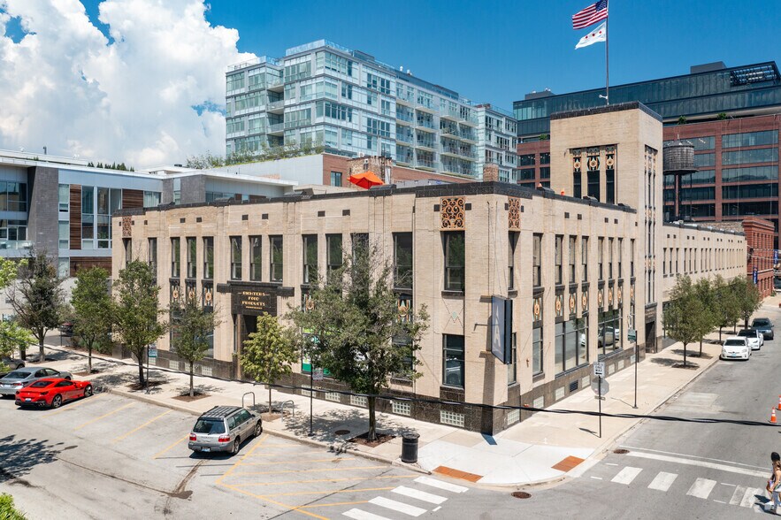 1040 W Randolph St, Chicago, IL à louer - Photo principale - Image 1 de 13