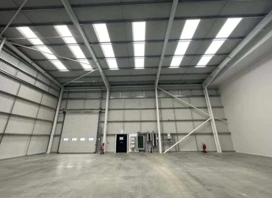 Westfield Rd, Leighton Buzzard for lease Interior Photo- Image 1 of 16