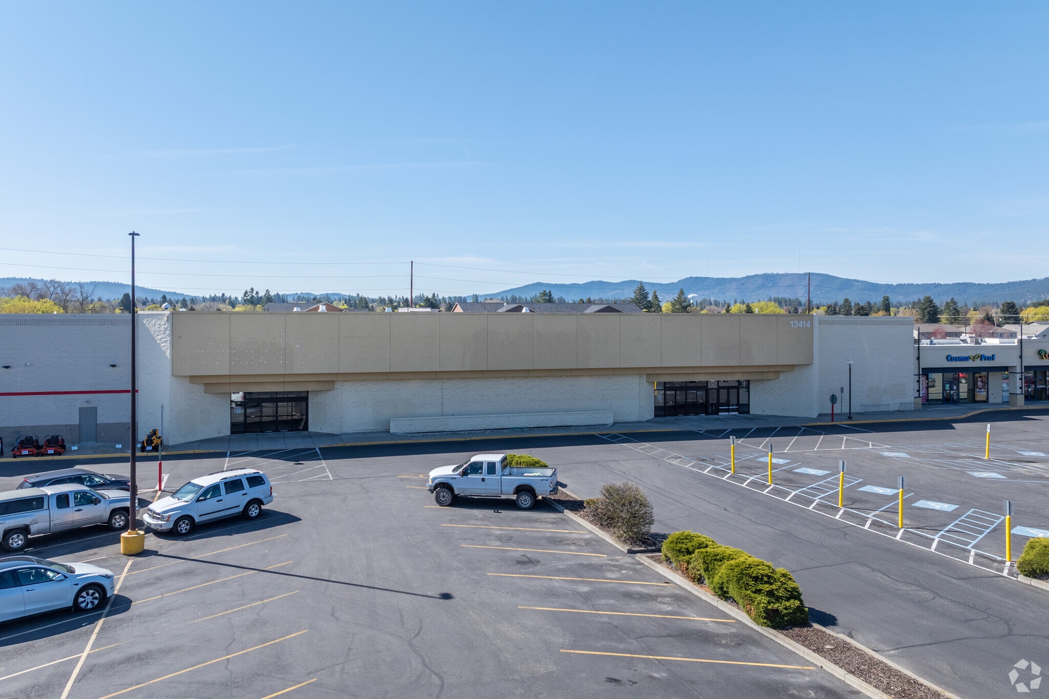 13414 E Sprague Ave, Spokane Valley, WA for lease Primary Photo- Image 1 of 14