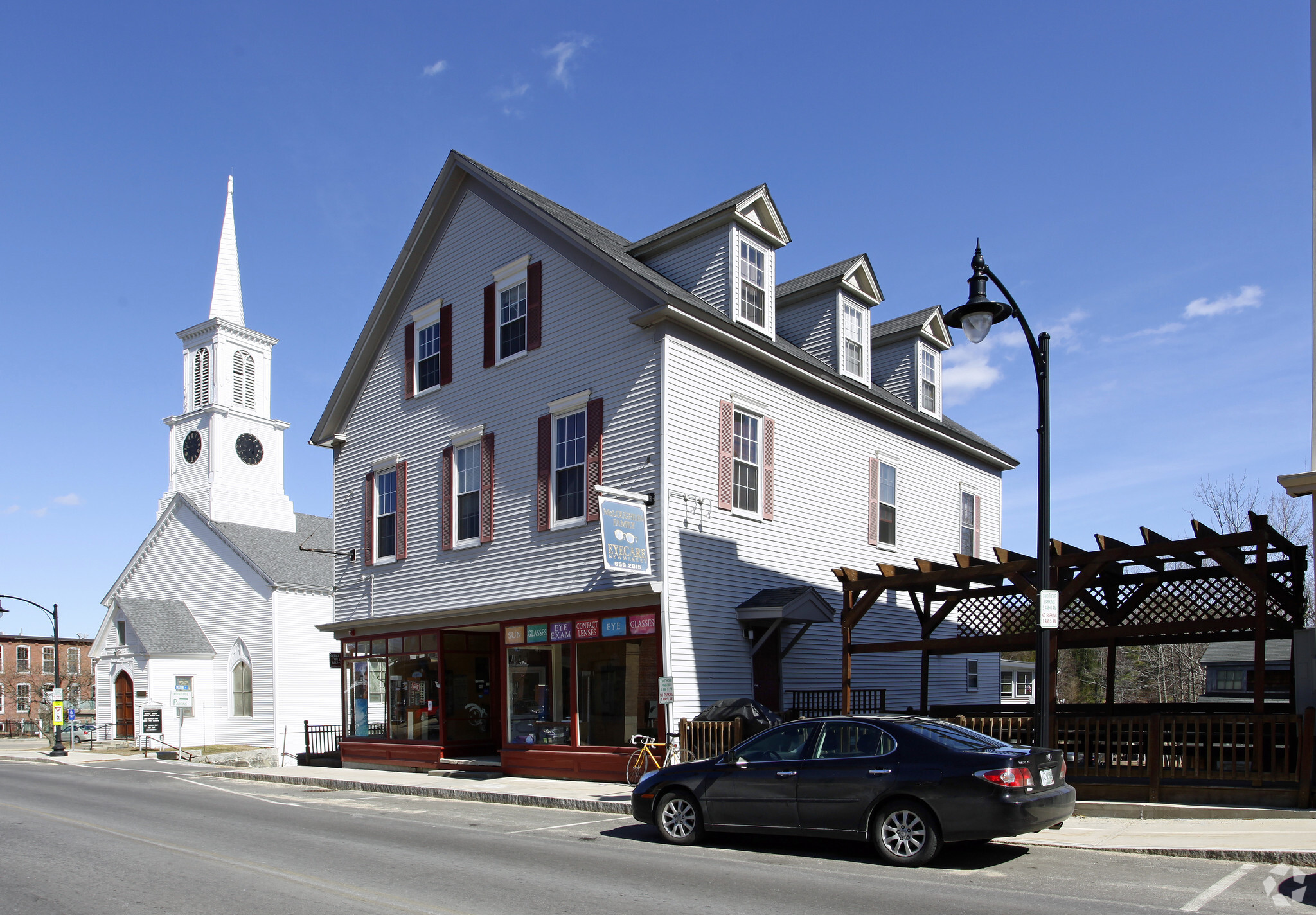 141 Main St, Newmarket, NH for sale Primary Photo- Image 1 of 1