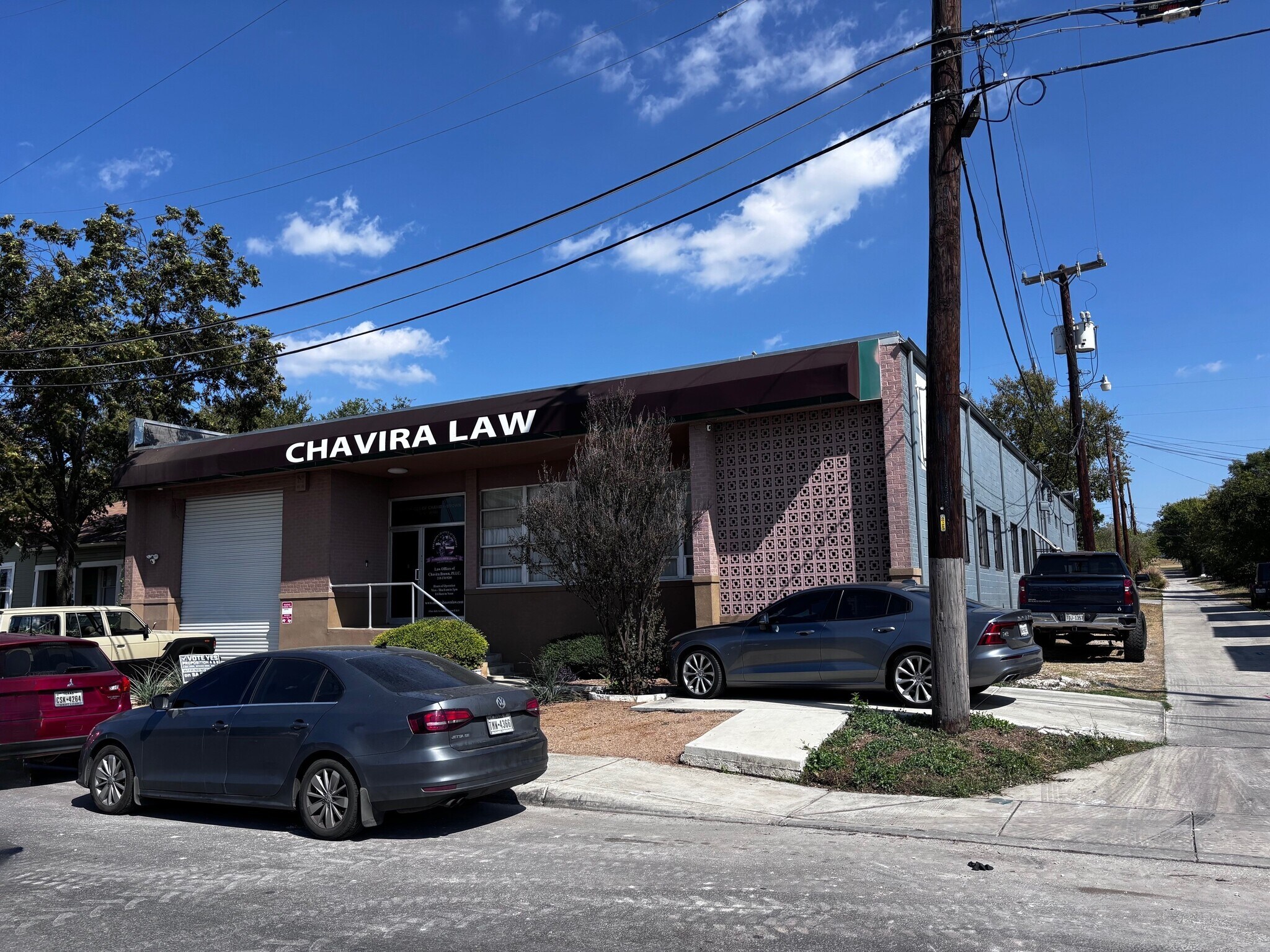 718 N Cherry St, San Antonio, TX à louer Photo du bâtiment- Image 1 de 11