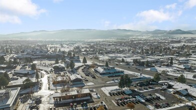 1292 Burns Way, Kalispell, MT - AÉRIEN  Vue de la carte - Image1