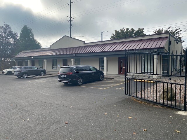 2448 SE 89th Ave, Portland, OR for lease - Building Photo - Image 1 of 5