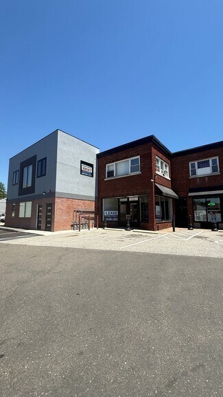 Plus de détails pour 112-116 Main St, East Hartford, CT - Bureau à louer