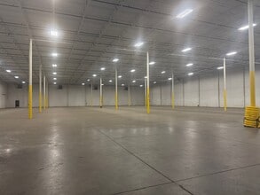 7625 Southlake Pky, Jonesboro, GA for lease Interior Photo- Image 2 of 6