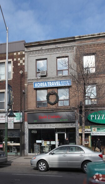 456-458 Bloor St W, Toronto, ON à louer - Photo du bâtiment - Image 2 de 2