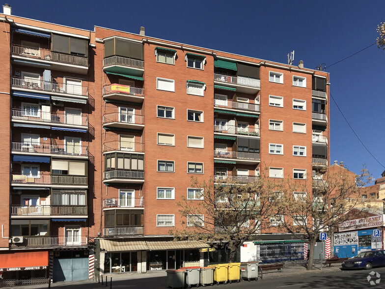 Calle Marqués de Viana, 22, Madrid, Madrid à vendre - Photo du bâtiment - Image 2 de 2