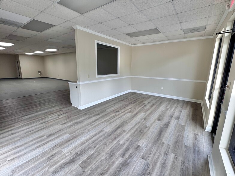 2550 Limestone Pky, Gainesville, GA for lease - Interior Photo - Image 3 of 8